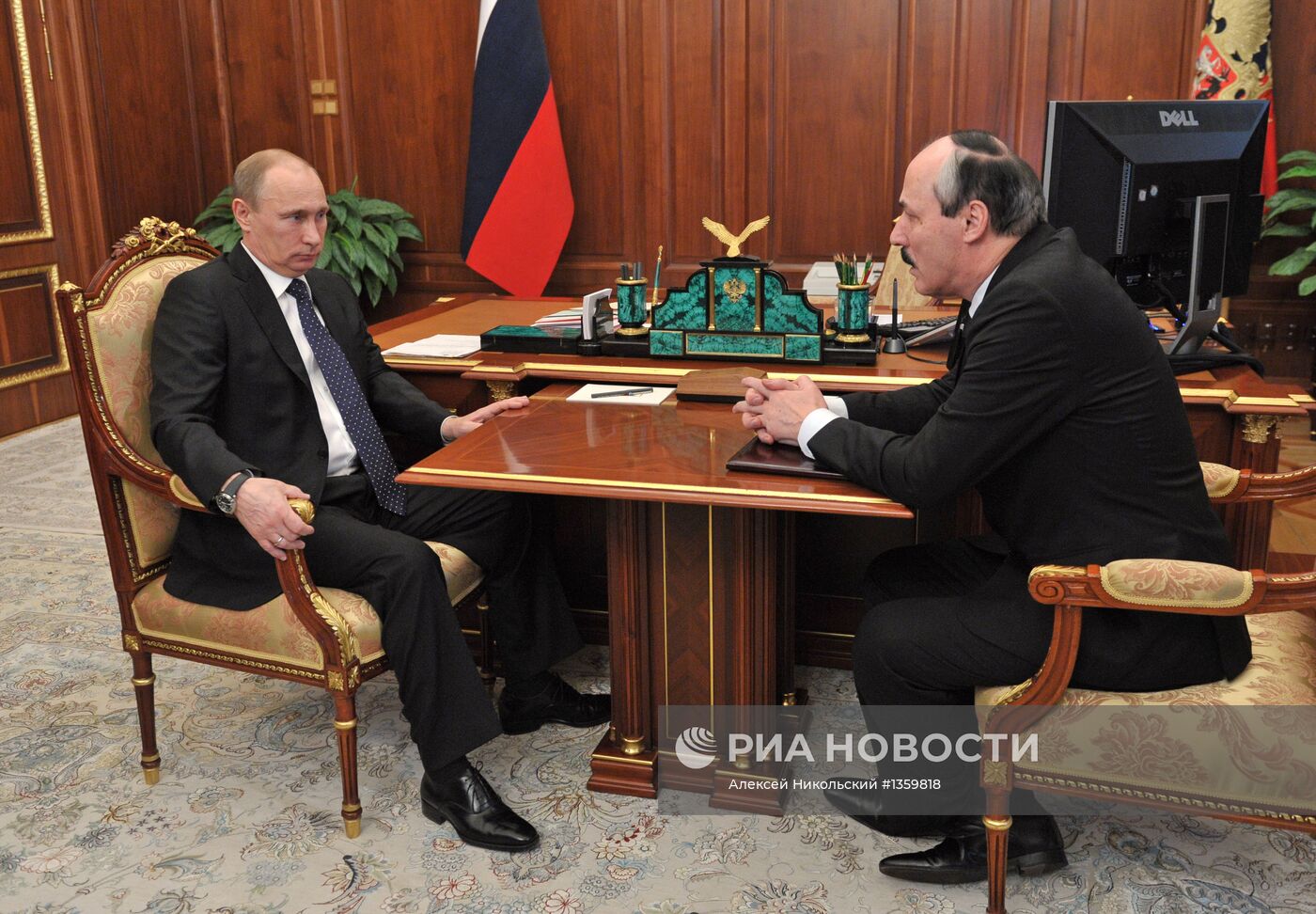 В.Путин встретился с Р.Абдулатиповым