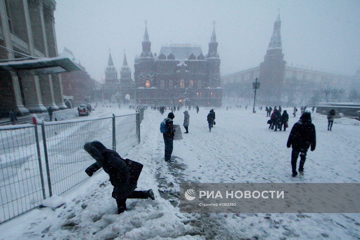 Обильный снегопад в Москве