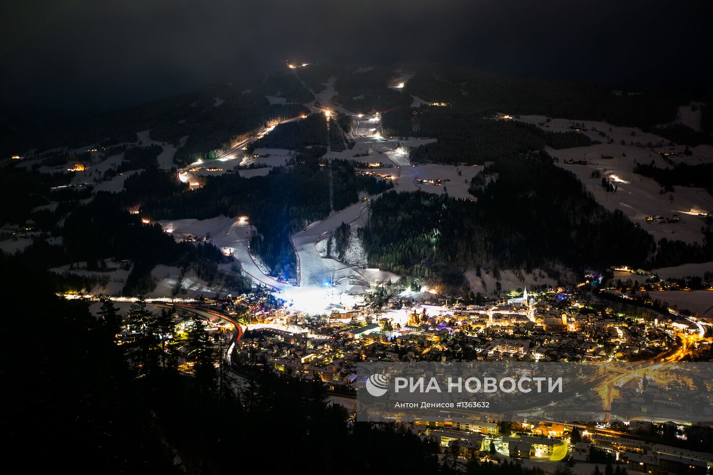 Церемония открытия чемпионата мира по горнолыжному спорту 2013