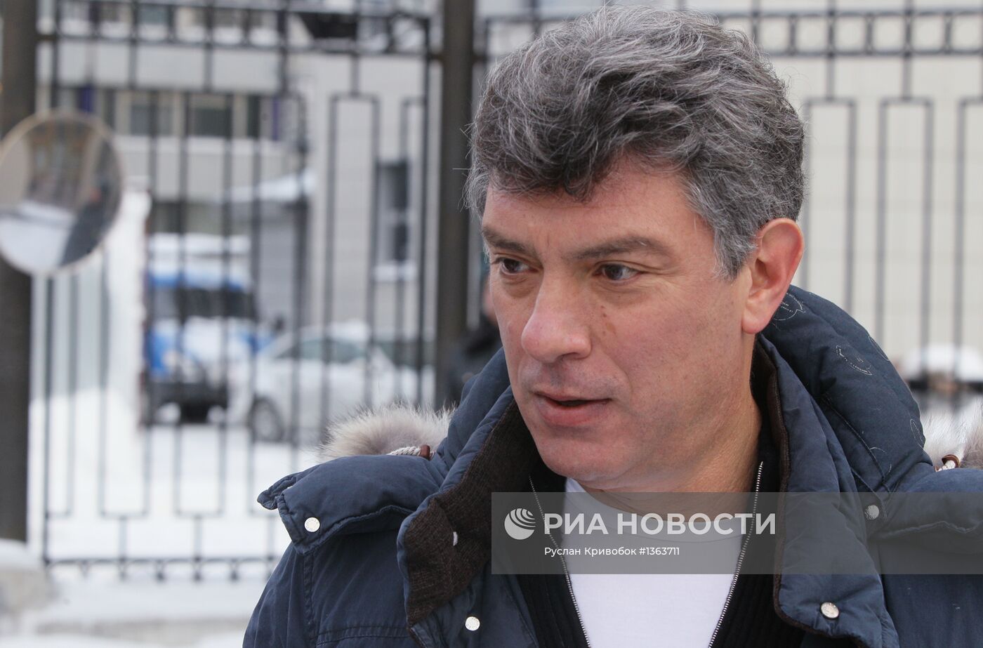 Борис Немцов вызван на допрос в Следственный комитет