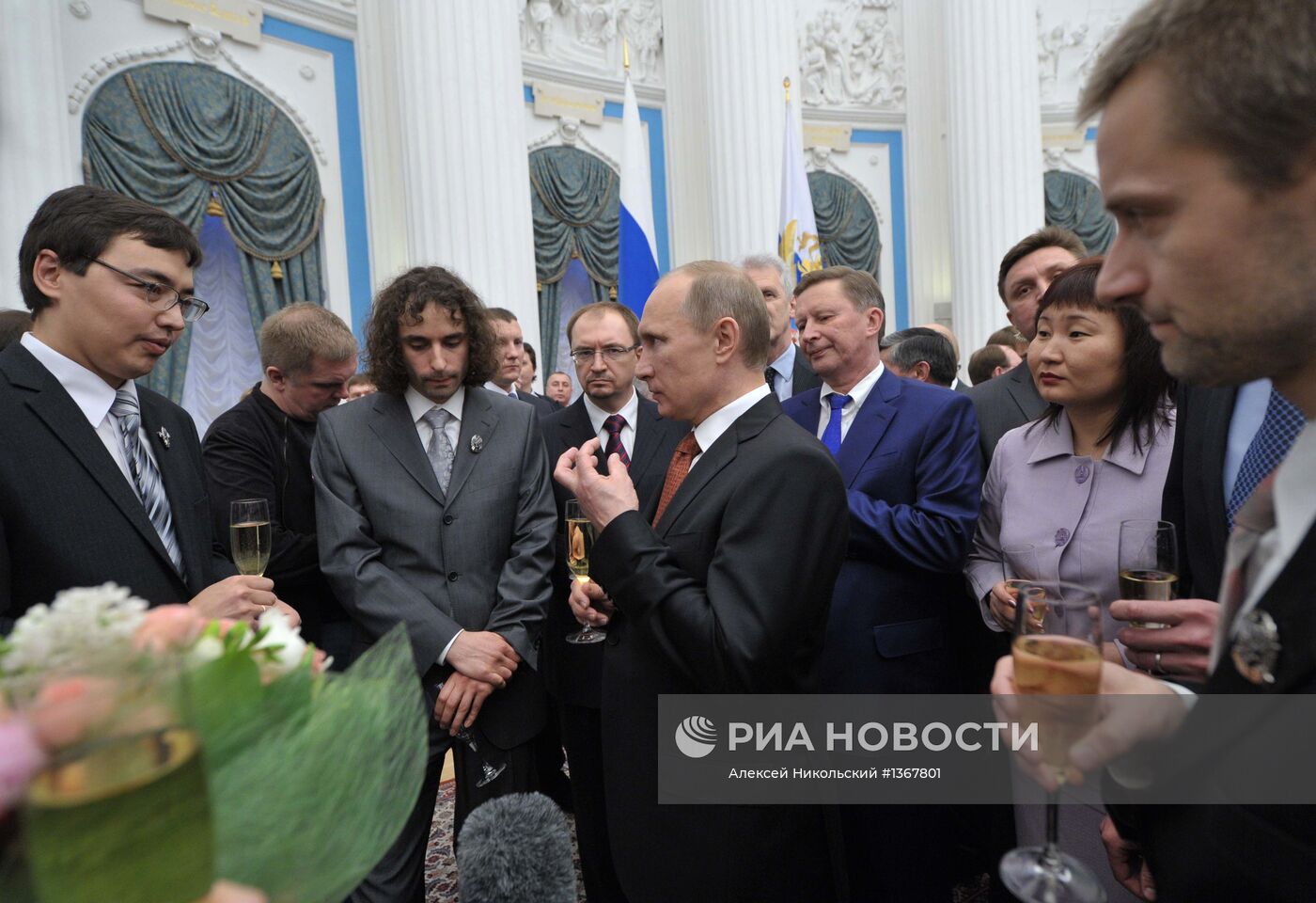 В.Путин вручил премии в области науки и инноваций в Кремле