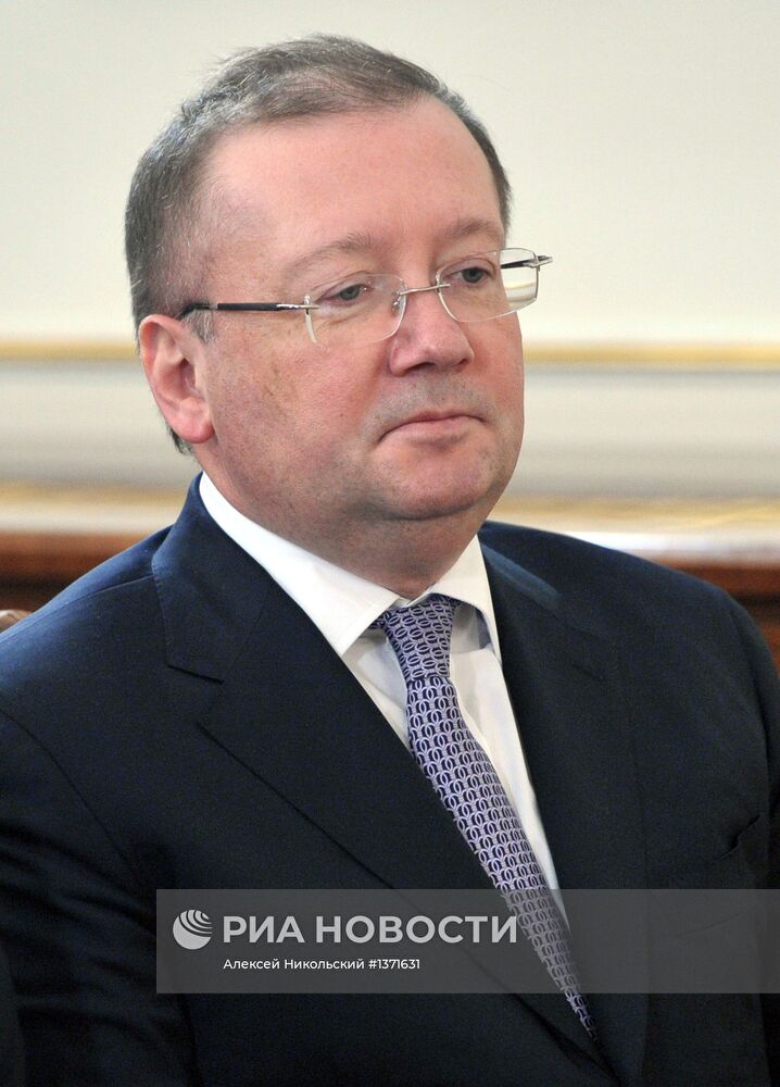 Президент РФ В.Путин наградил сотрудников МИД РФ госнаградами