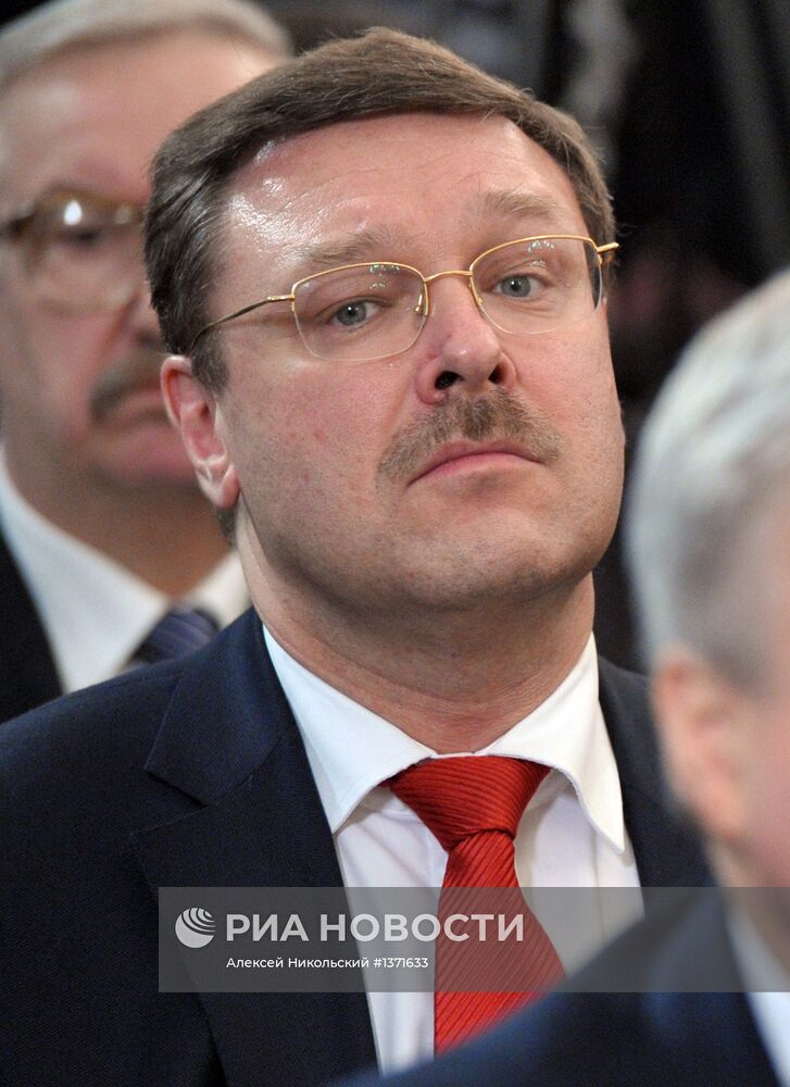 Президент РФ В.Путин наградил сотрудников МИД РФ госнаградами