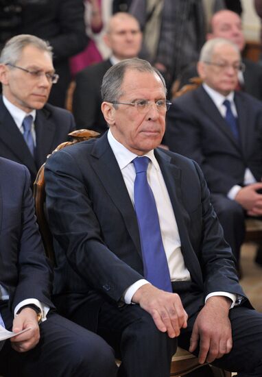 Президент РФ В.Путин наградил сотрудников МИД РФ госнаградами