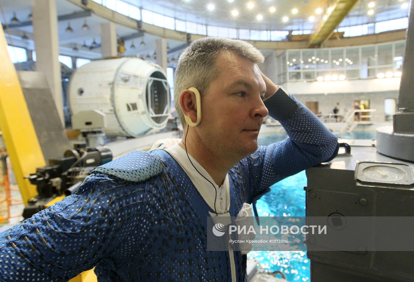 Тренировка космонавтов Елены Серовой и Александра Самокутяева