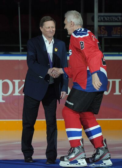 Сергей Иванов на матче памяти хоккеиста Валерия Харламова