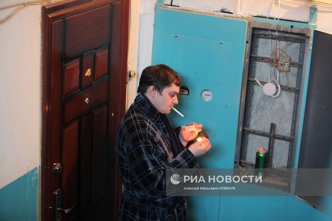 Курение в общественных местах