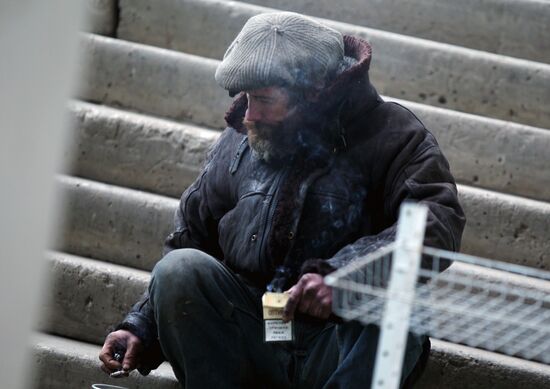 Курение в общественных местах