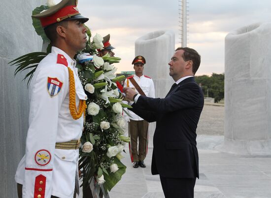 Рабочий визит Д.Медведева на Кубу