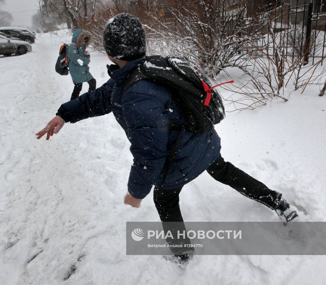 Мартовский снег во Владивостоке