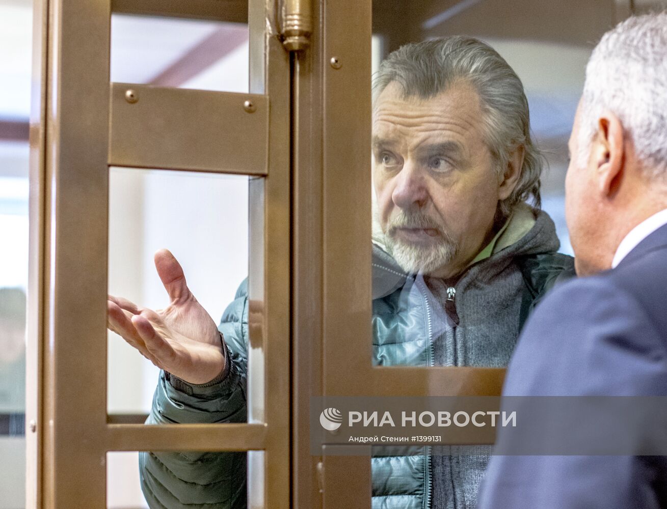 Рассмотрение жалобы на арест Александру Игнатенко