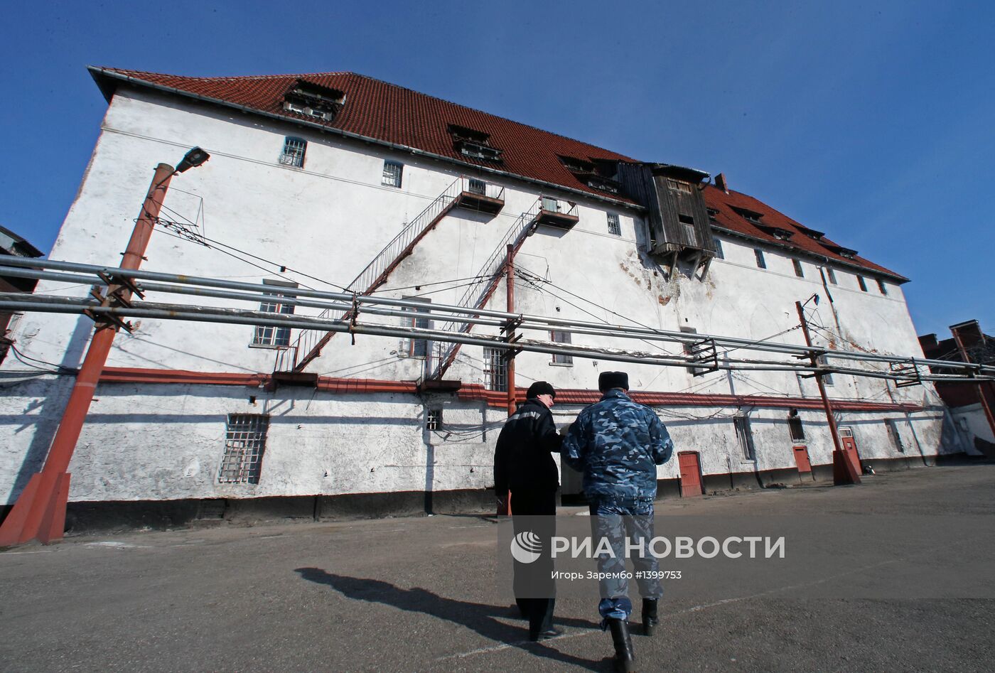 Тюрьма в замке Тапиау в Калининградской области