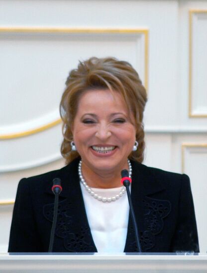 В.МАТВИЕНКО