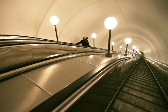 Эскалатор станции метро "Таганская"