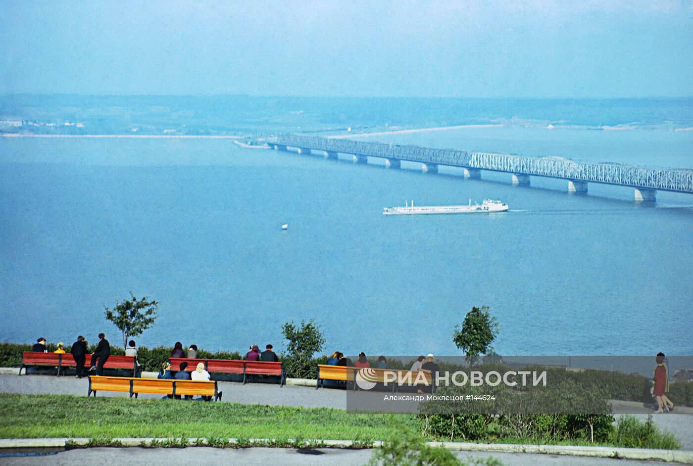 УЛЬЯНОВСК НАБЕРНЕЖНАЯ ВОЛГА