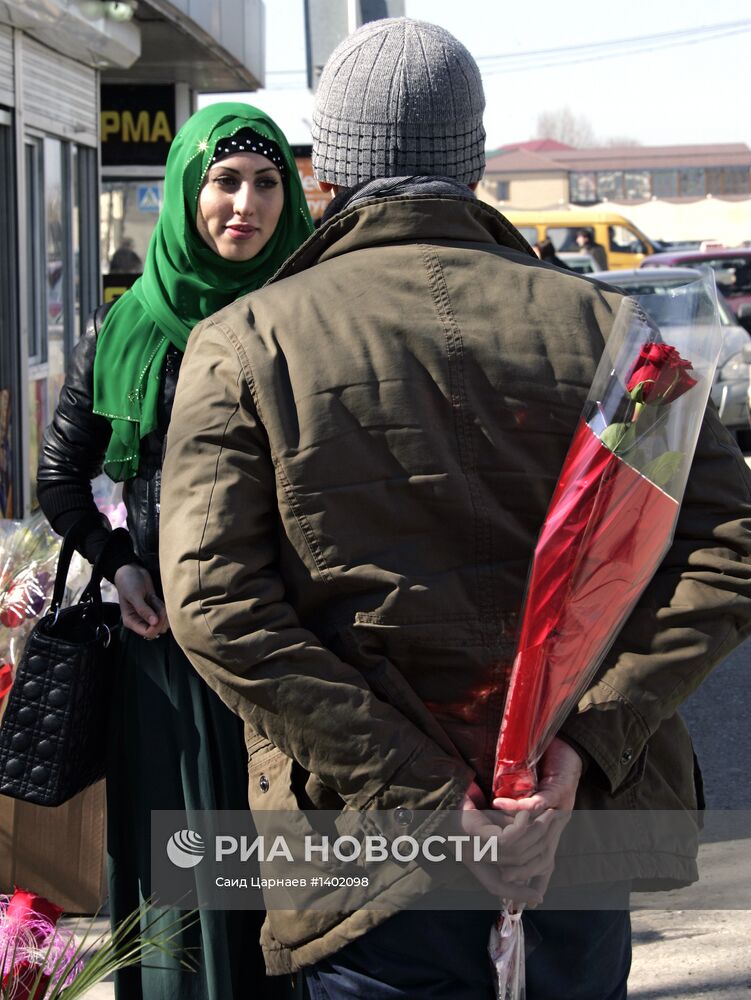 Продажа цветов в преддверии Международного женского дня