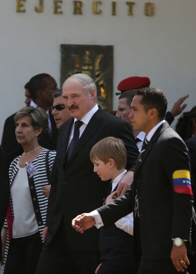 Официальная церемония прощания с президентом Венесуэлы