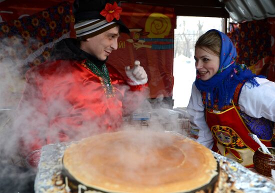 Масленичные гуляния в Москве