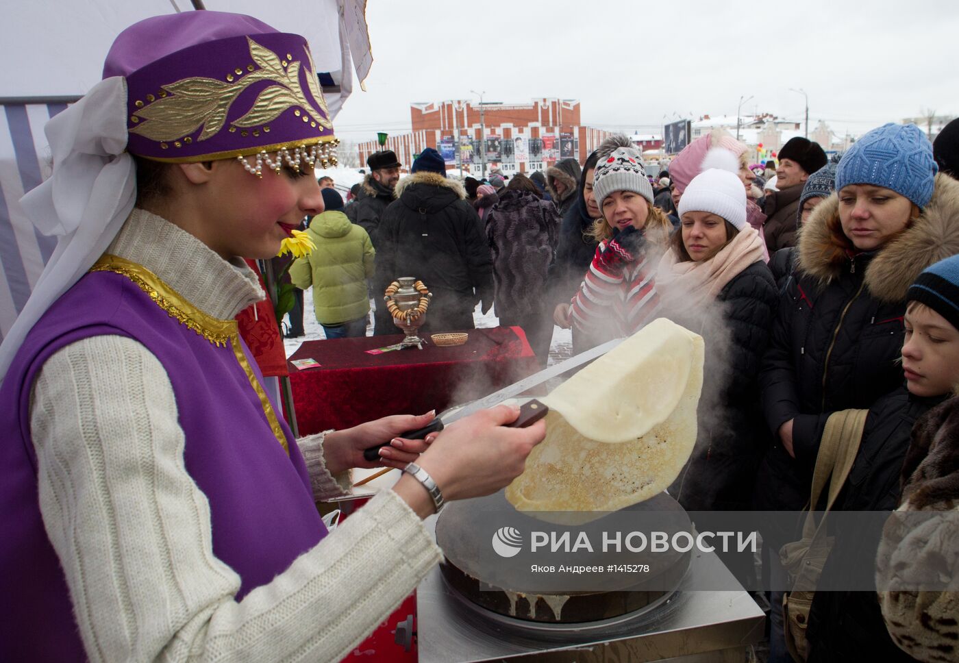 Празднование Масленицы в Томске