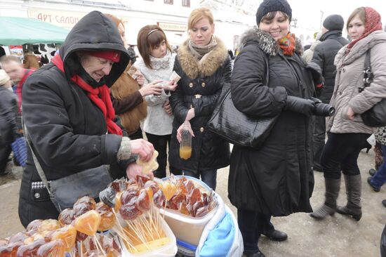 Празднование Масленицы в Суздале