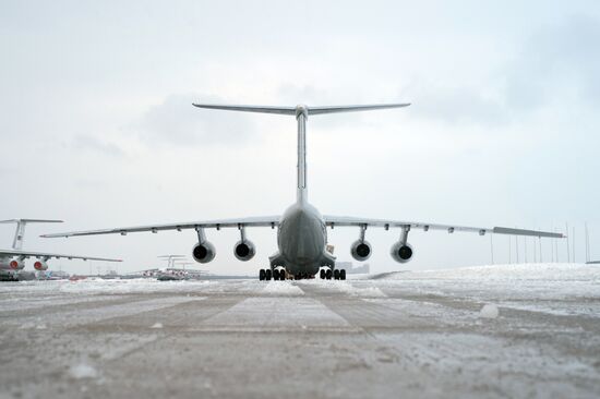 Испытания военно-траспортного самолета Ил-76МД-90А