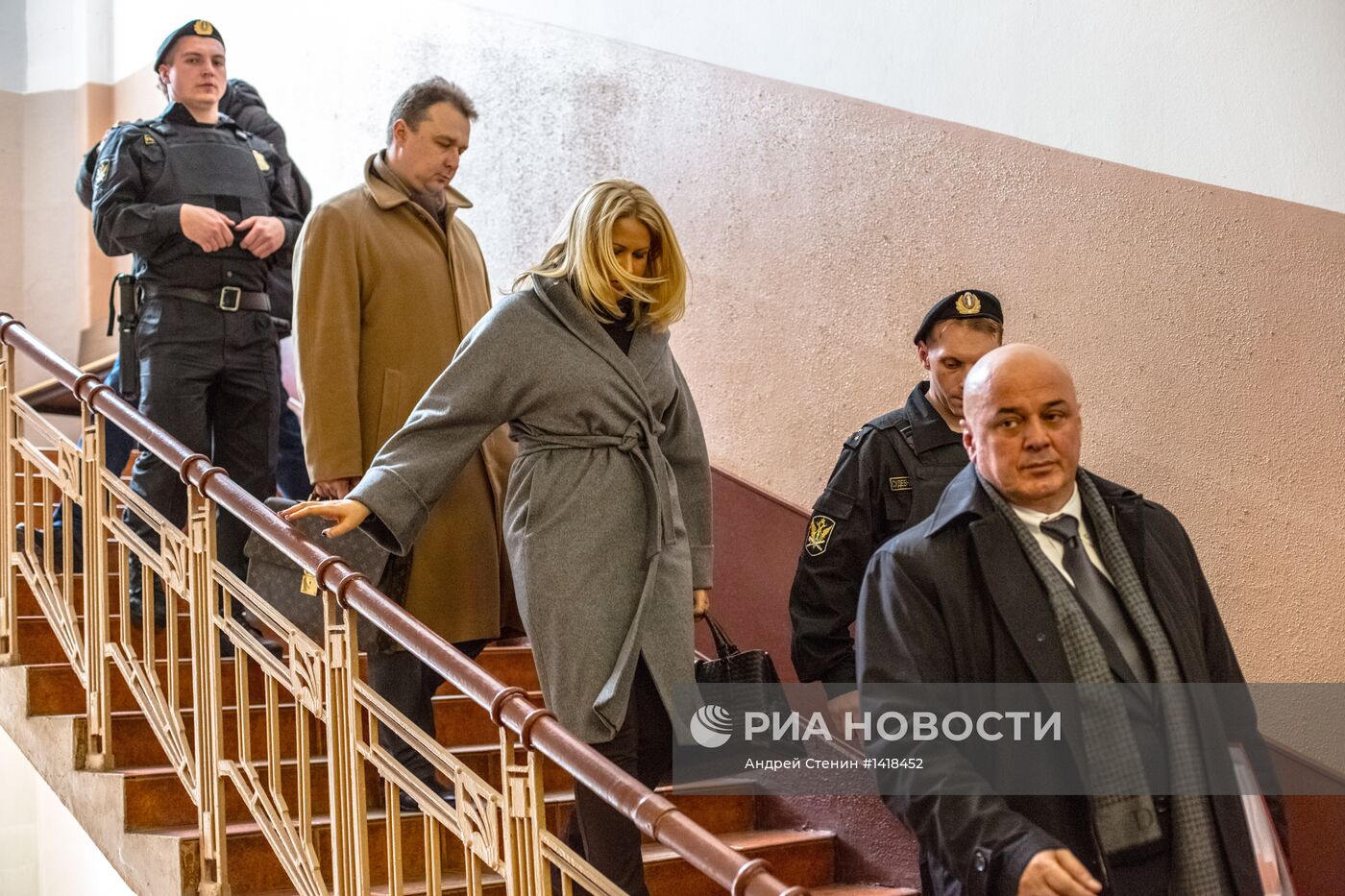 Суд продлил домашний арест Е.Васильевой
