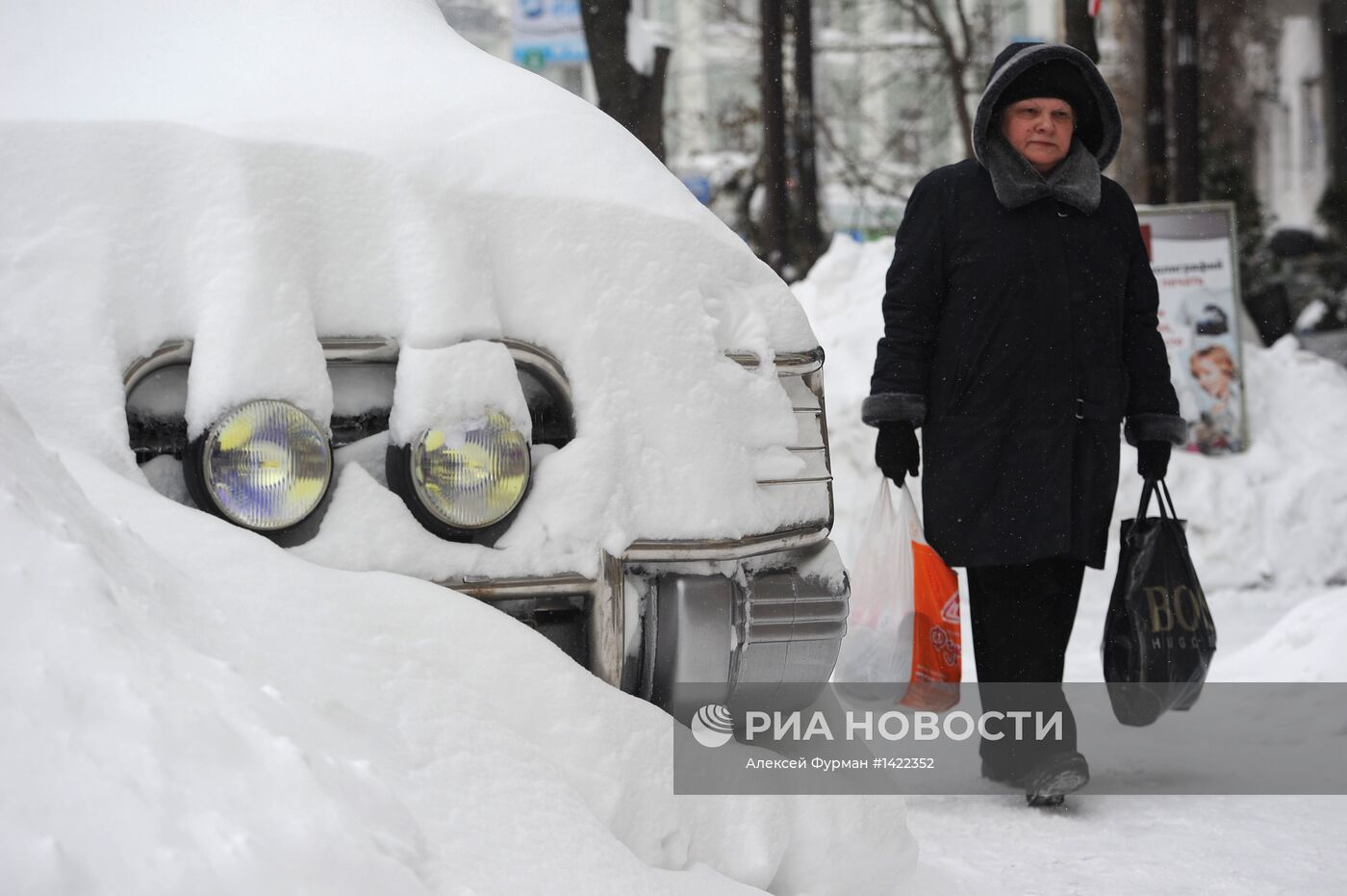 Чрезвычайная ситуация объявлена в Киеве из-за снегопада