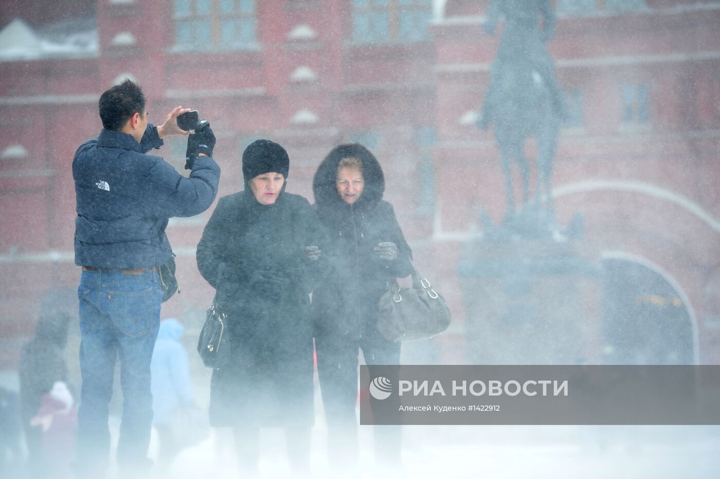 Мартовская метель в Москве