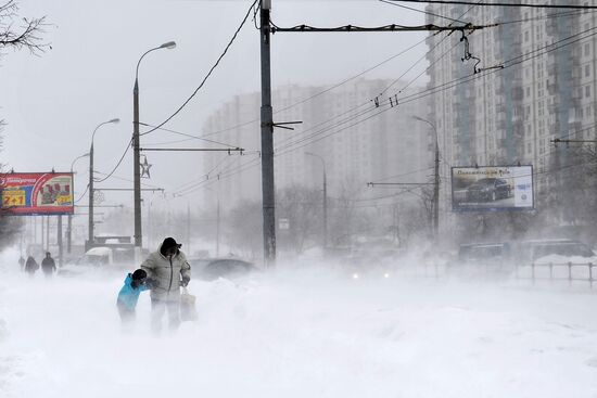 Мартовская метель в Москве