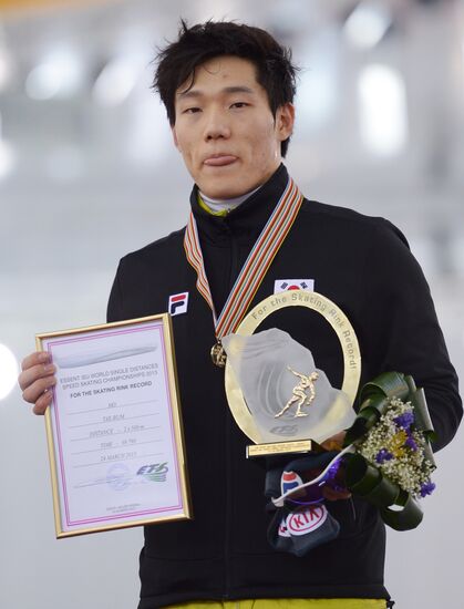 Конькобежный спорт. Чемпионат мира. 500 метров. Мужчины