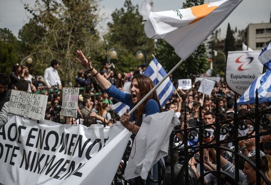 Массовая акция протеста на Кипре