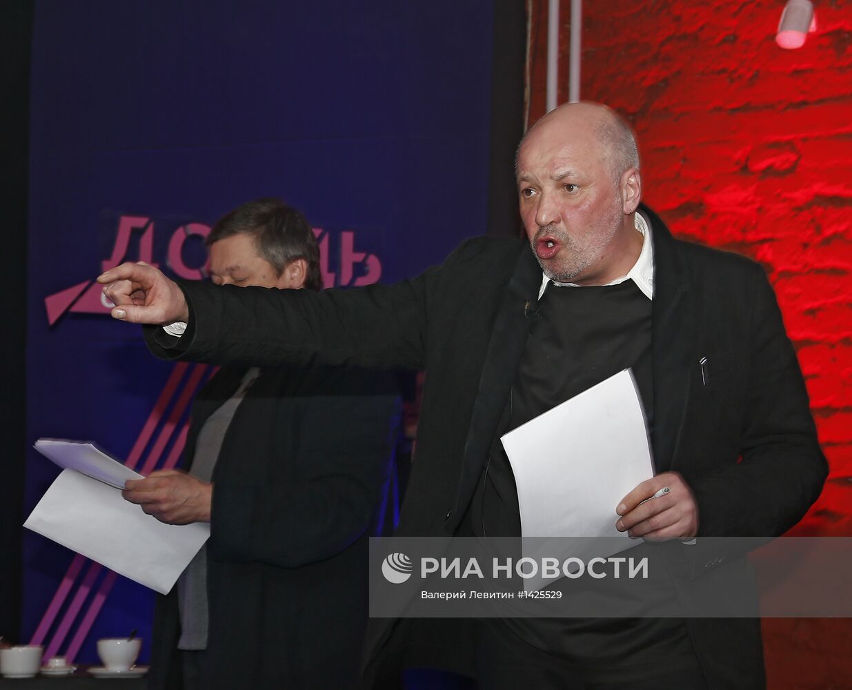 Эфир ньюзикла "Гражданин хороший" на канале "Дождь"