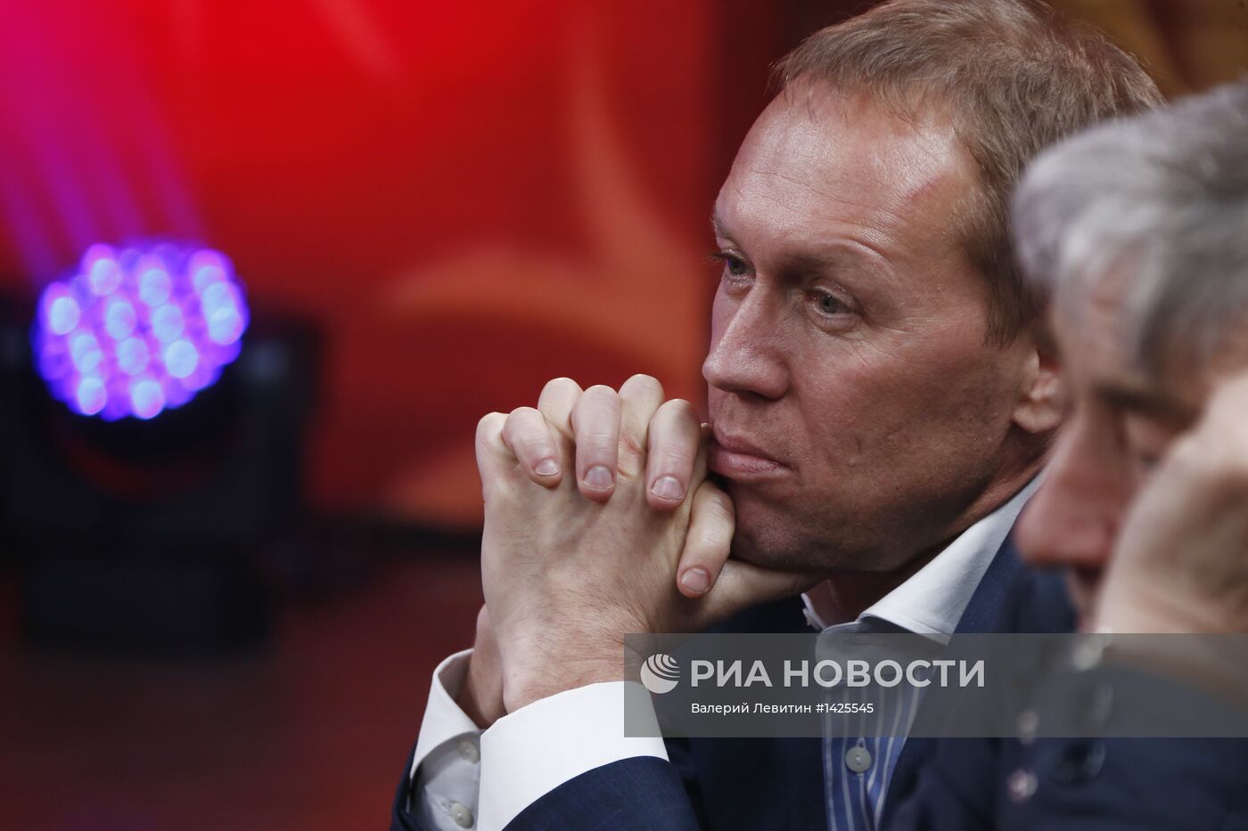 Эфир ньюзикла "Гражданин хороший" на канале "Дождь"