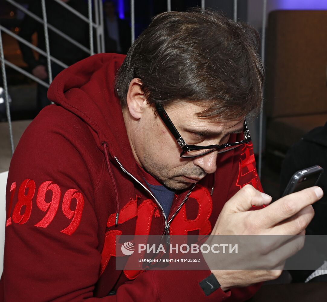 Эфир ньюзикла "Гражданин хороший" на канале "Дождь"