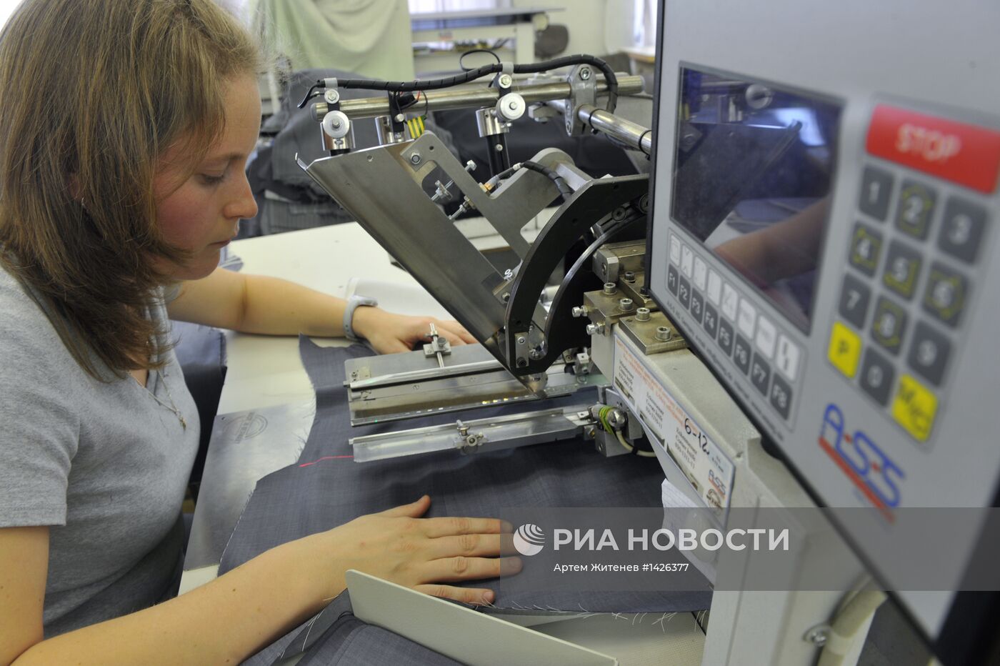 "Большевичка". Классика мужского костюма