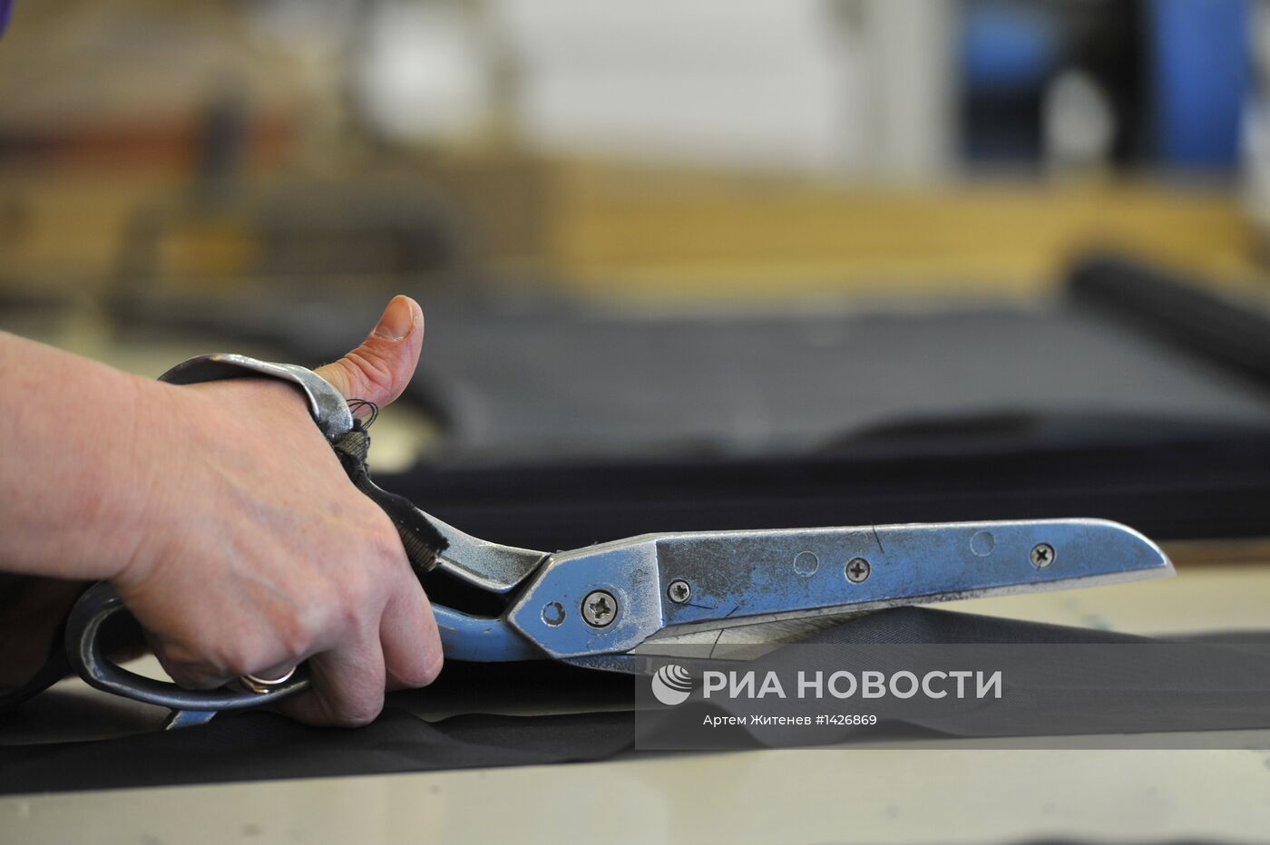 "Большевичка". Классика мужского костюма