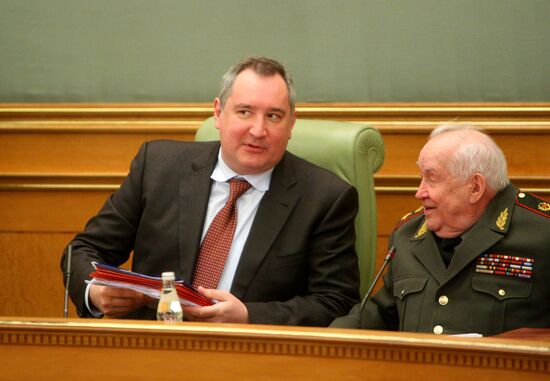 Д.Рогозин на заседании ОС председателя ВПК при правительстве РФ