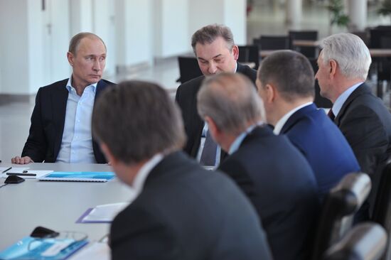 Встреча В.Путина с Федерациями хоккея и фигурного катания