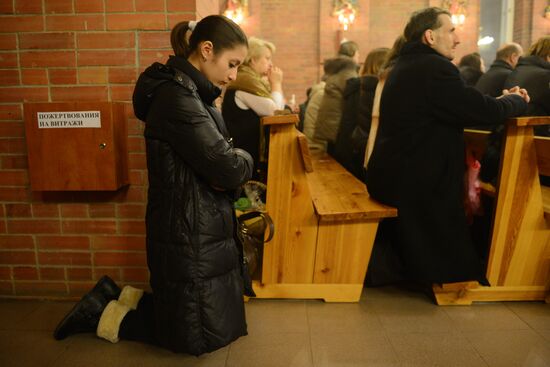 Празднование католической Пасхи в Новосибирске