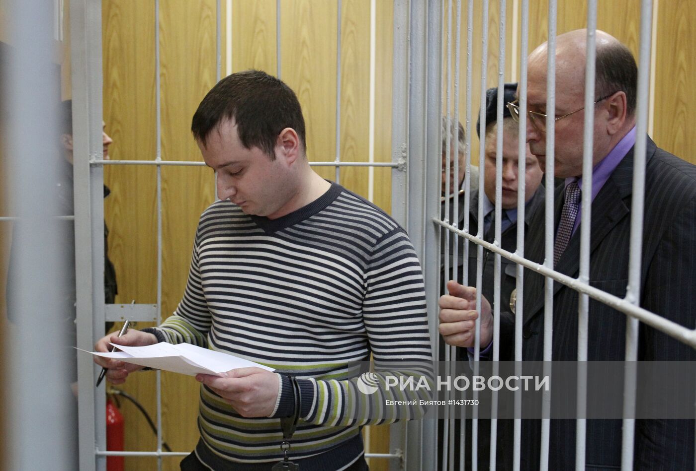 Суд приговорил Леонида Ольшанского к 4-м годам колонии общего ре