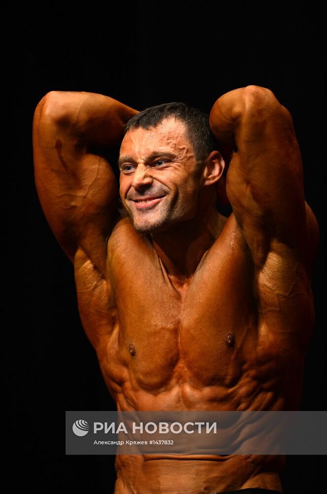 Открытый чемпионат по бодибилдингу и бодифитнесу в Новосибирске