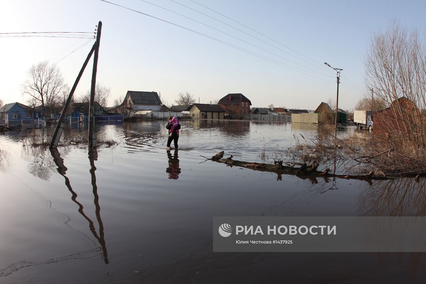 В Саранске идет эвакуация жителей из зоны паводка