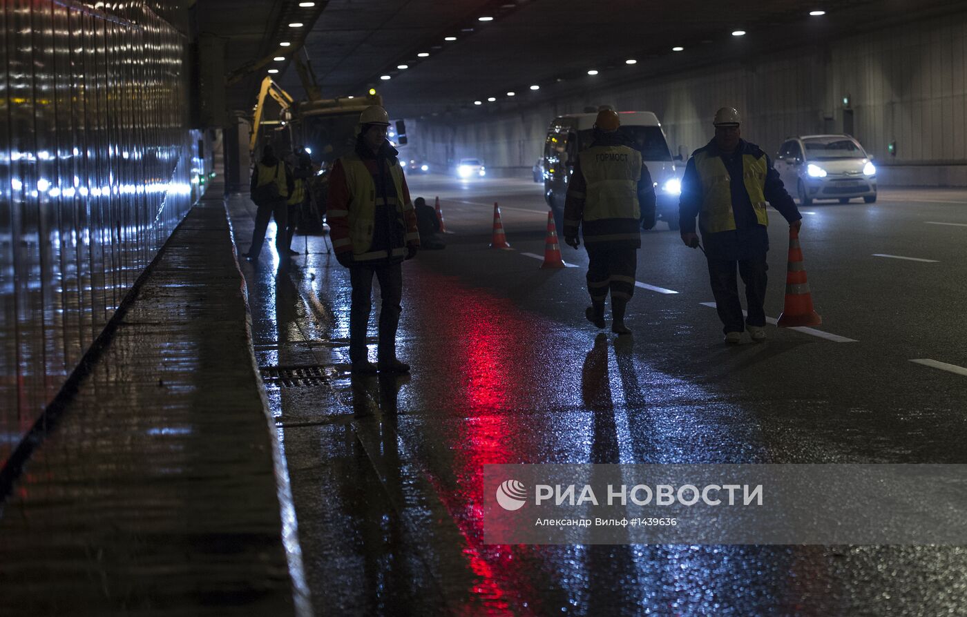 Промывка Лефортовского транспортного тоннеля