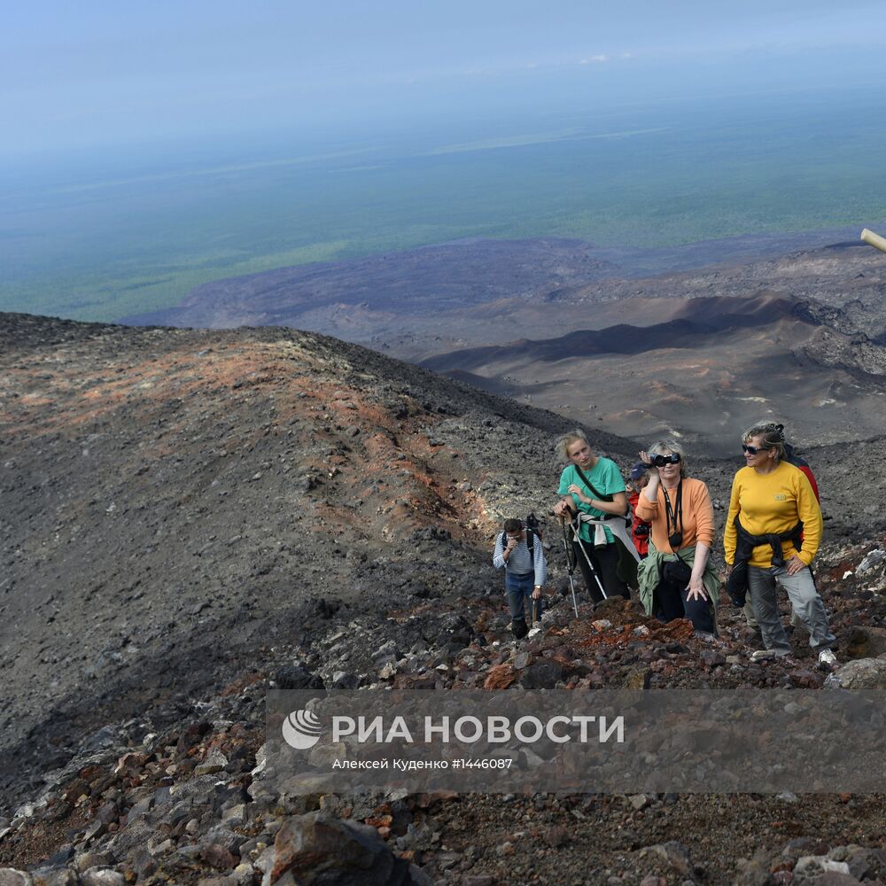 Работа вулканологов