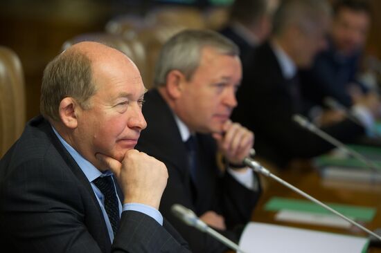 Заседание пограничной комиссии с участием Д.Рогозина