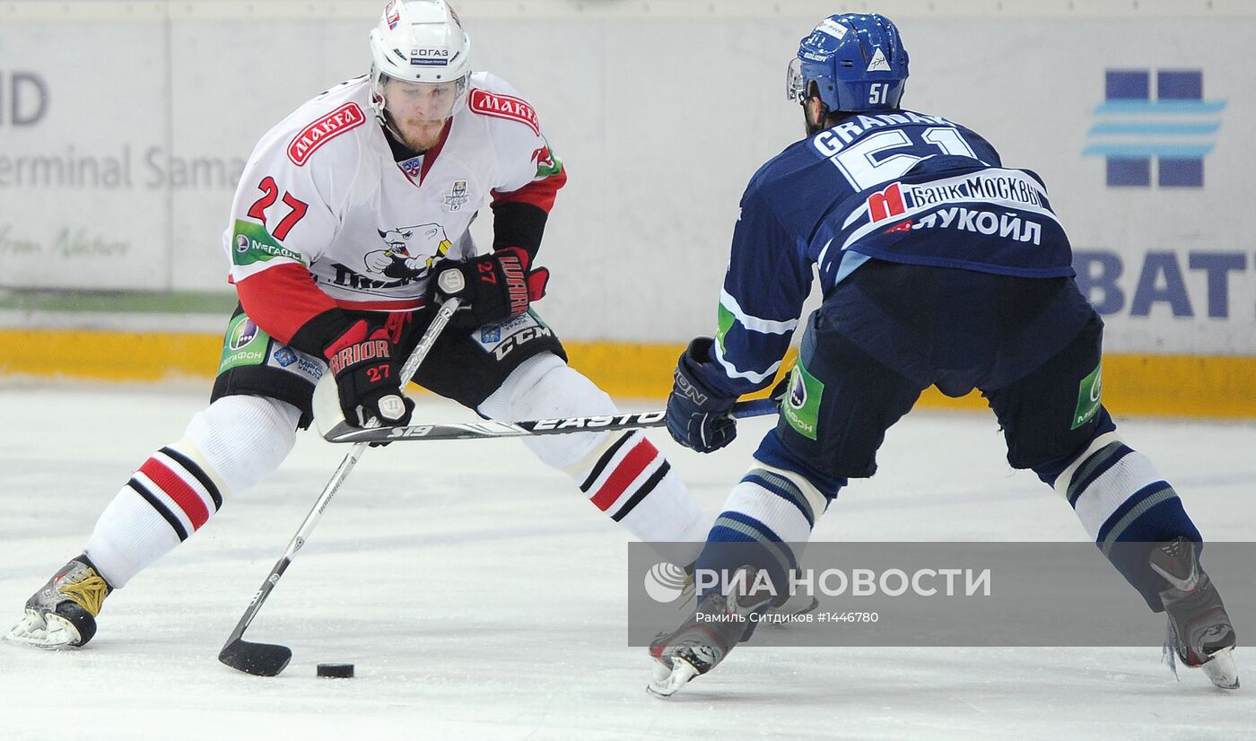 Хоккей. КХЛ. Матч "Динамо" (Москва) - "Трактор"