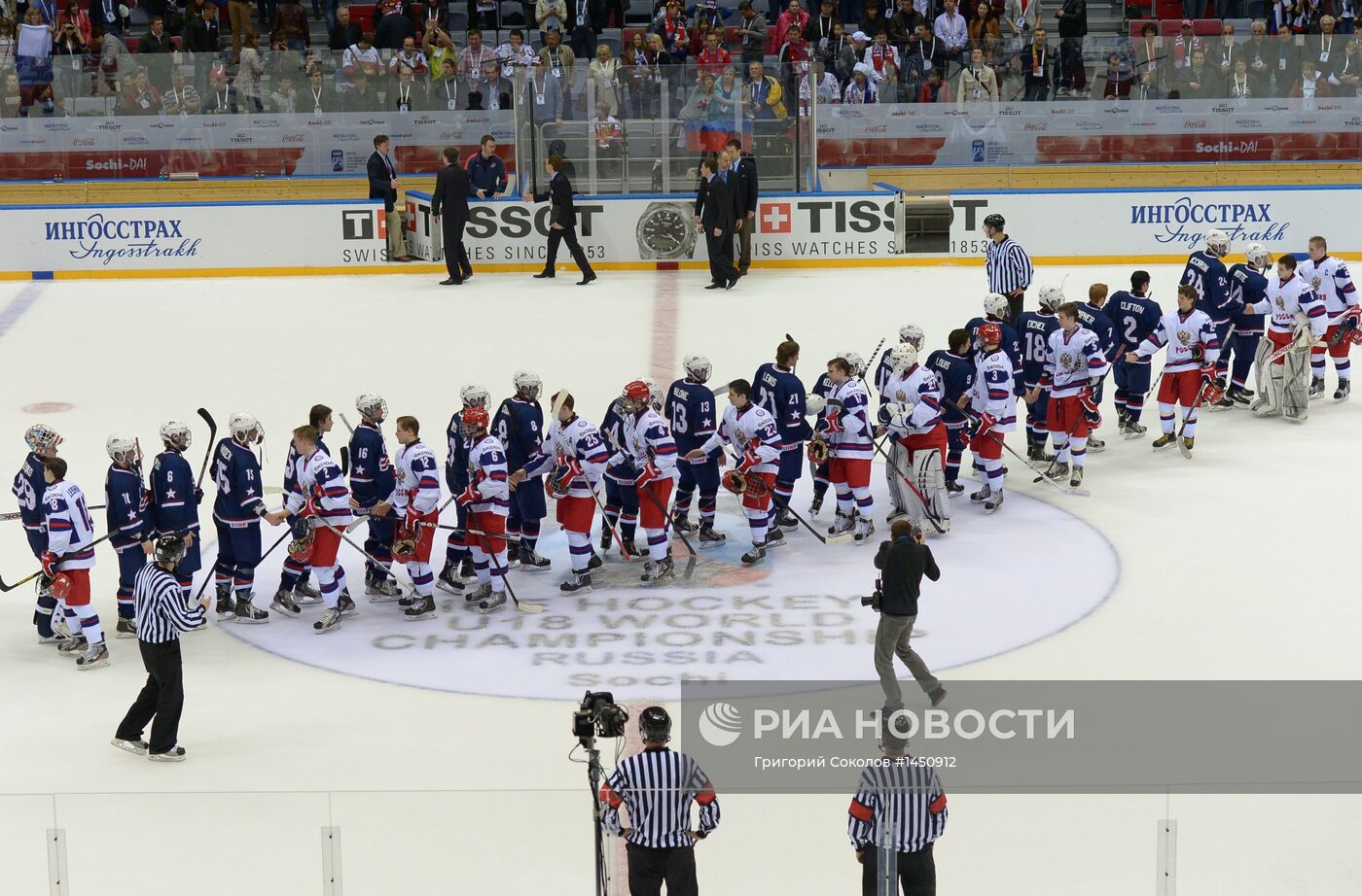 Хоккей. Юниорский ЧМ. Матч Россия - США