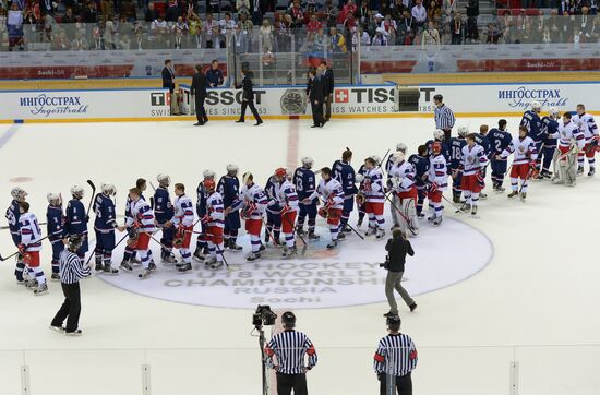 Хоккей. Юниорский ЧМ. Матч Россия - США