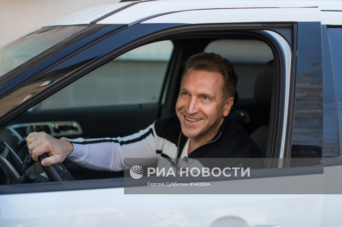 И.Шувалов принял участие в съемках программы "Главная дорога"