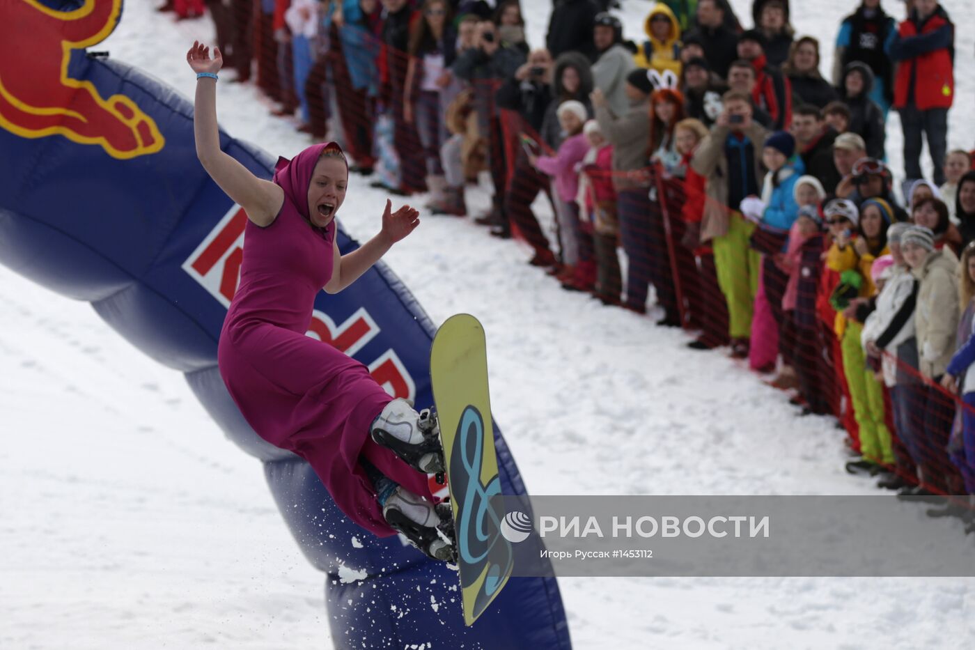 Аква-шоу Red Bull Jump & Freeze